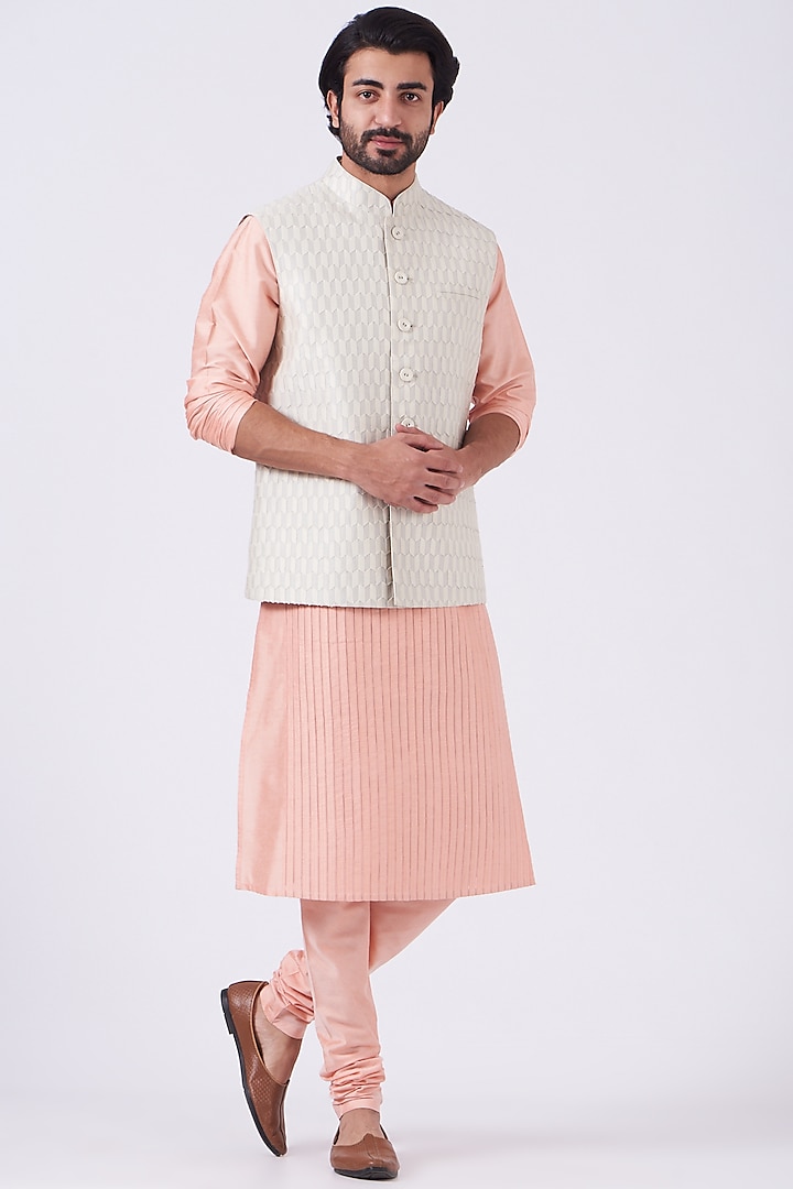 Cream Chanderi Silk Pleated Bundi Jacket by Abhishek Gupta Men