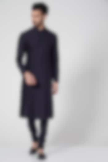 Navy Blue Embroidered Kurta Set by Abhishek Gupta Men at Pernia's Pop Up Shop
