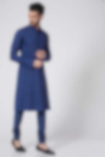 Royal Blue Embroidered Kurta Set by Abhishek Gupta Men at Pernia's Pop Up Shop