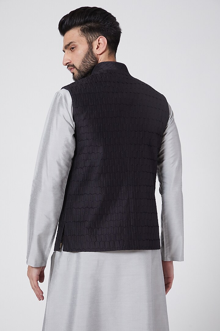 Black Chanderi Silk Pintuck & Pleated Textured Bundi Jacket by Abhishek Gupta Men at Pernia's Pop Up Shop