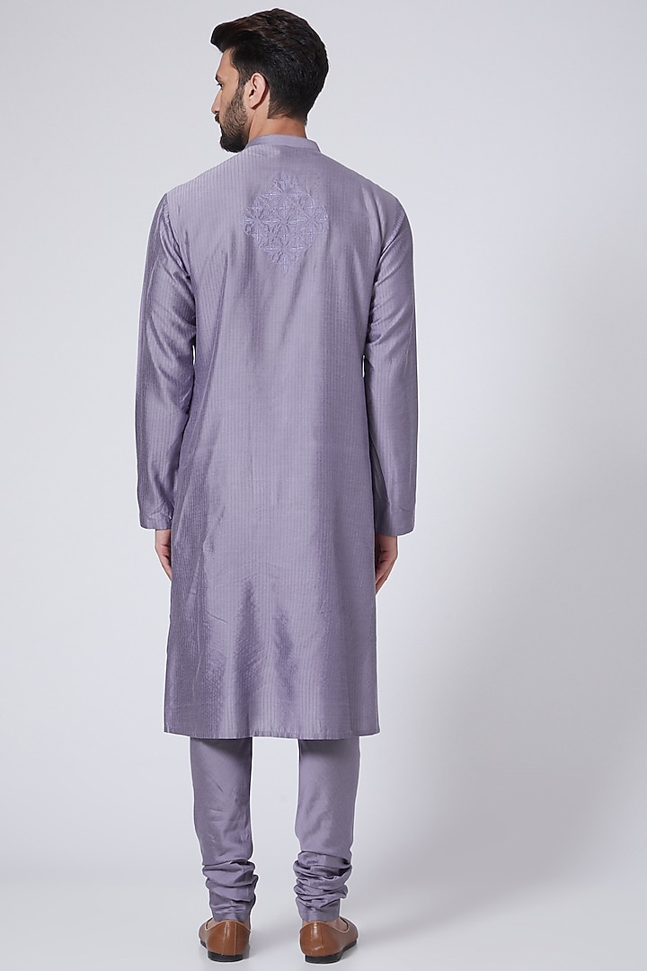 Light Purple Cotton Silk Resham Embroidered Kurta Set by Abhishek Gupta Men at Pernia's Pop Up Shop