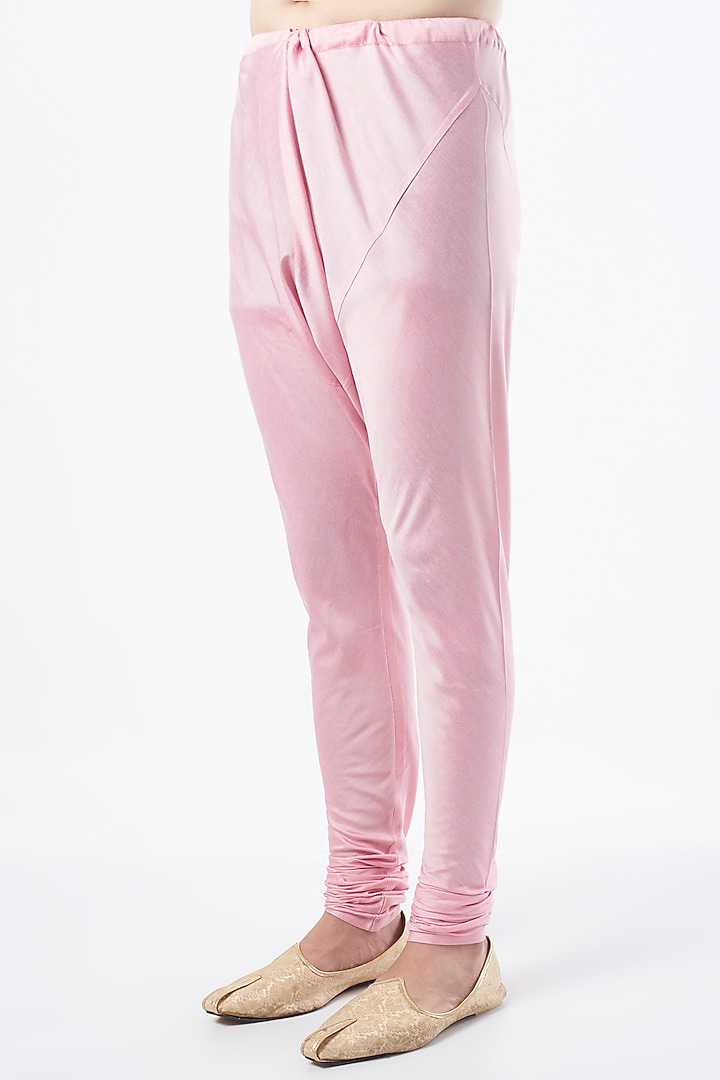 Pink Embroidered Kurta Set by Abhishek Gupta Men at Pernia's Pop Up Shop