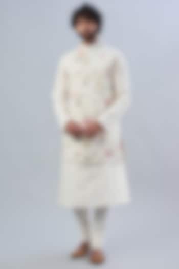 Cream Silk Woven Hand-Painted Bundi Jacket Set by Abhishek Gupta Men at Pernia's Pop Up Shop