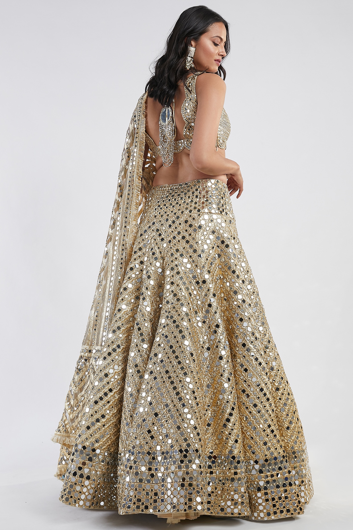 Abhinav Mishra Dresses Online, Abhinav Mishra Collections Dubai – Vesimi