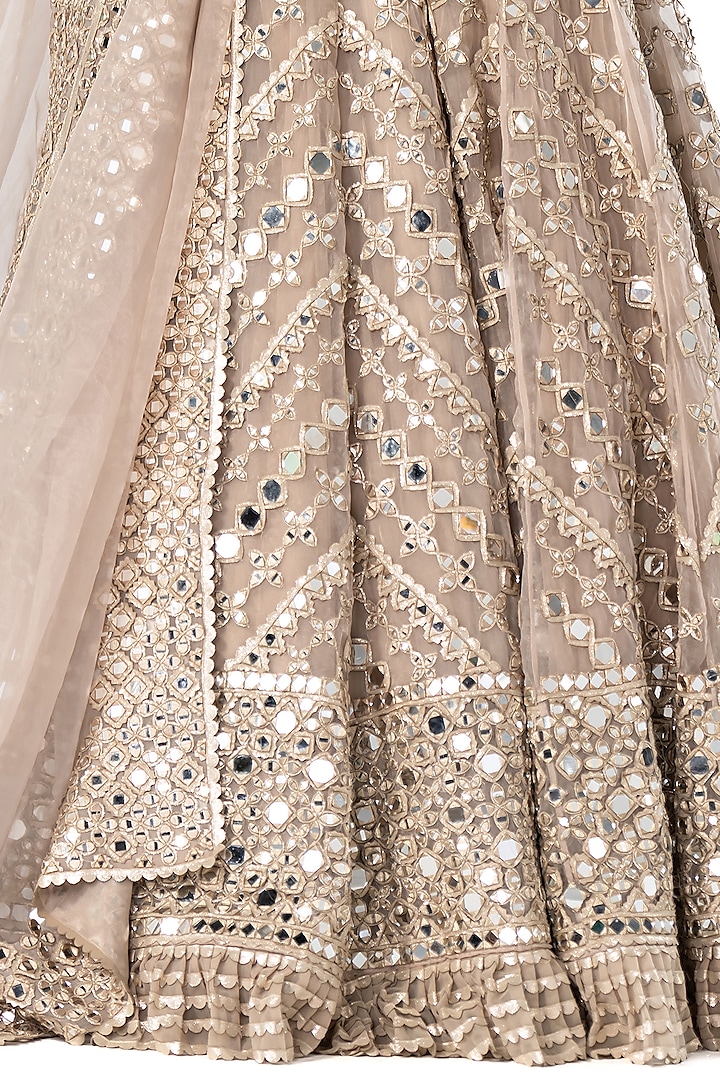 Moon Grey Organza Embellished Bridal Lehenga Set by Abhinav Mishra at Pernia's Pop Up Shop