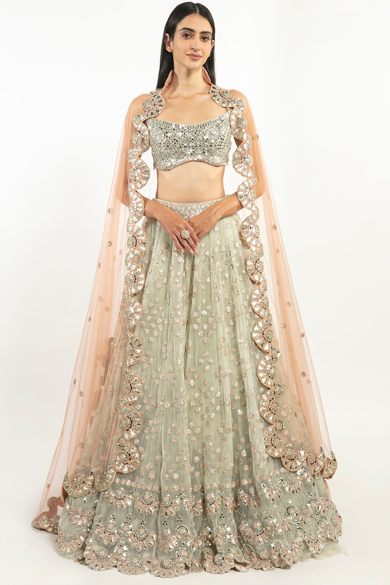 Sonam Kapoor in Abhinav Mishra – South India Fashion | Pink bridal lehenga,  India fashion, Ethnic outfits