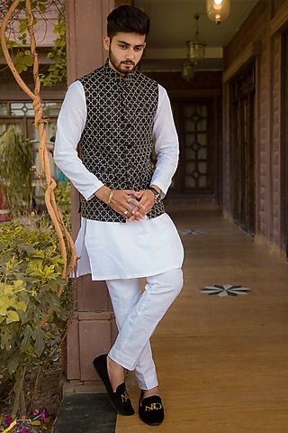 Nawab Black Jaal Embroidered Nehru Jacket Set by ABHIPRI