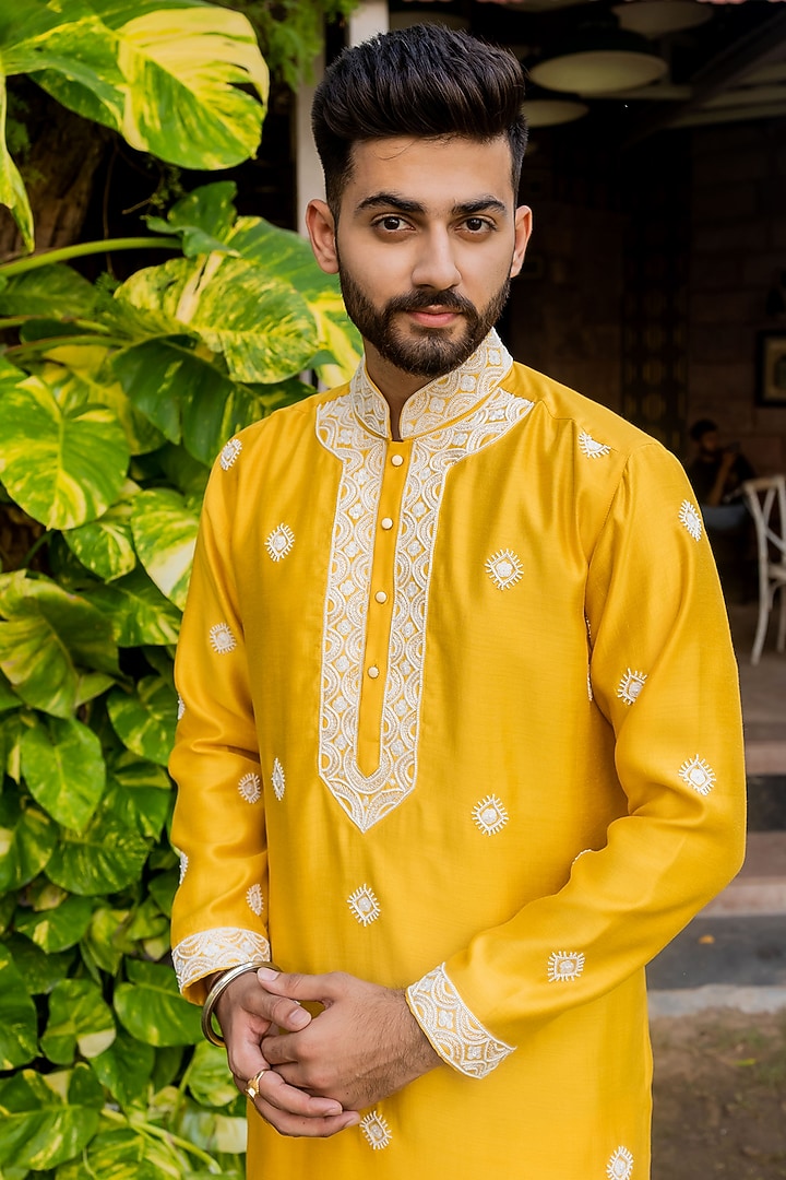 Yellow Silk Resham Hand Embroidered Kurta by ABHIPRI at Pernia's Pop Up Shop