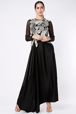 Tyffen Black Sequin Maxi Dress