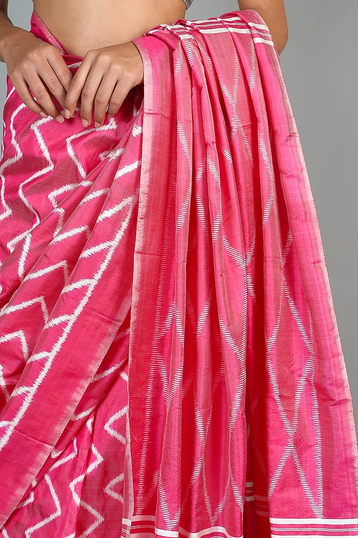 Blush Pink Single Weft Mulberry Silk Saree Set by Abir Pal at Pernia's Pop Up Shop