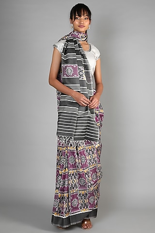 Black Single Weft Mulberry Silk Saree Set by Abir Pal