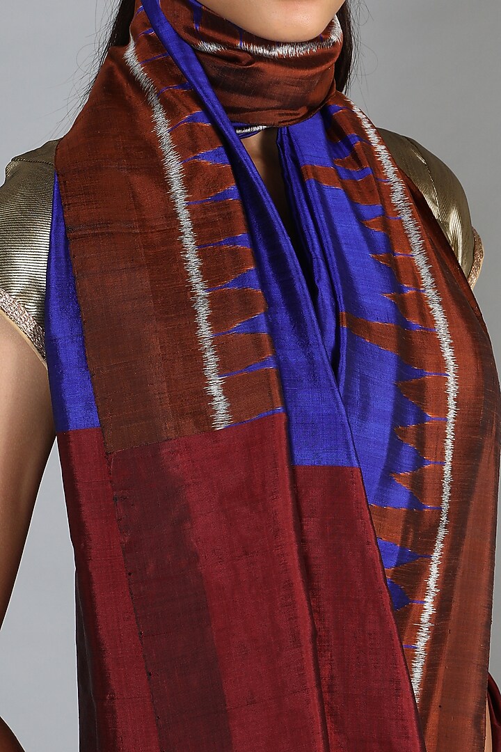 Turquoise Single Weft Ikat Mulberry Silk Saree Set by Abir Pal at Pernia's Pop Up Shop