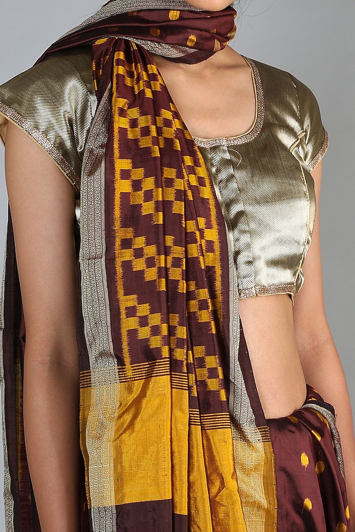 Maroon Single Weft Ikat Mulberry Silk Saree Set by Abir Pal at Pernia's Pop Up Shop