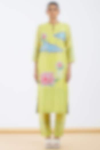 Yellow Silk Chanderi Polka Hand Block Printed Kurta Set by Abhjeet Khanna at Pernia's Pop Up Shop