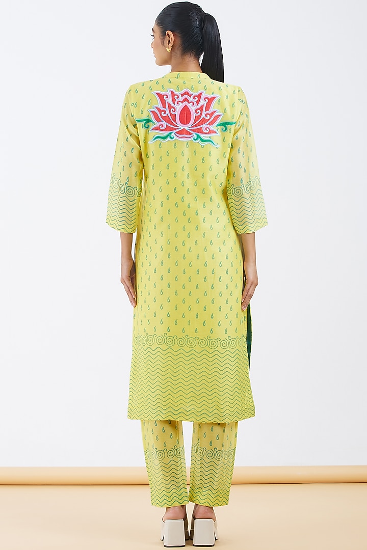 Yellow Silk Chanderi Polka Hand Block Printed Kurta Set by Abhjeet Khanna at Pernia's Pop Up Shop