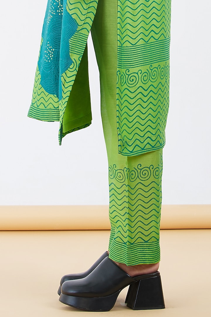 Green Silk Chanderi Block Printed Kurta Set by Abhjeet Khanna at Pernia's Pop Up Shop