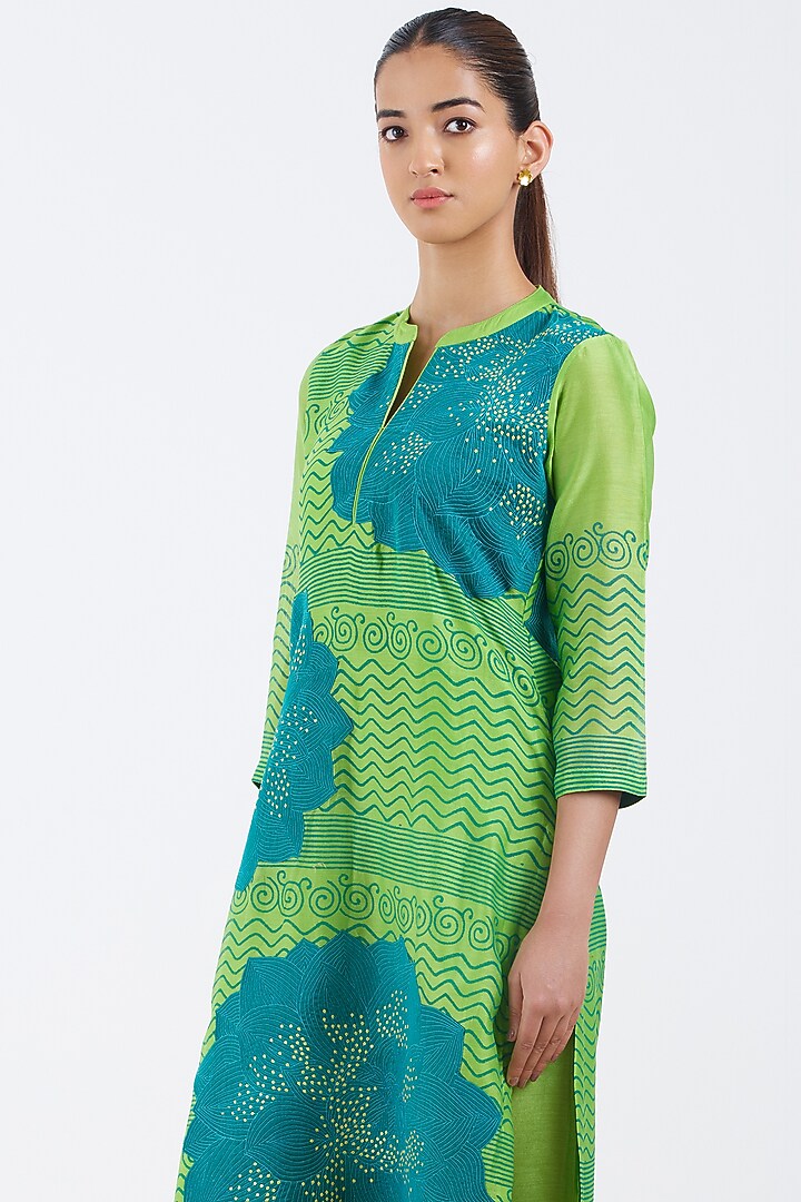 Green Silk Chanderi Block Printed Kurta Set by Abhjeet Khanna at Pernia's Pop Up Shop