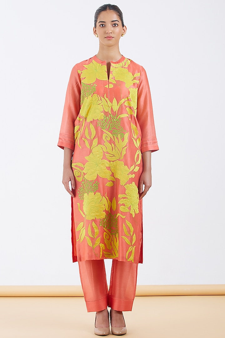 Peach Silk Chanderi Floral Patchwork Kurta Set by Abhjeet Khanna at Pernia's Pop Up Shop