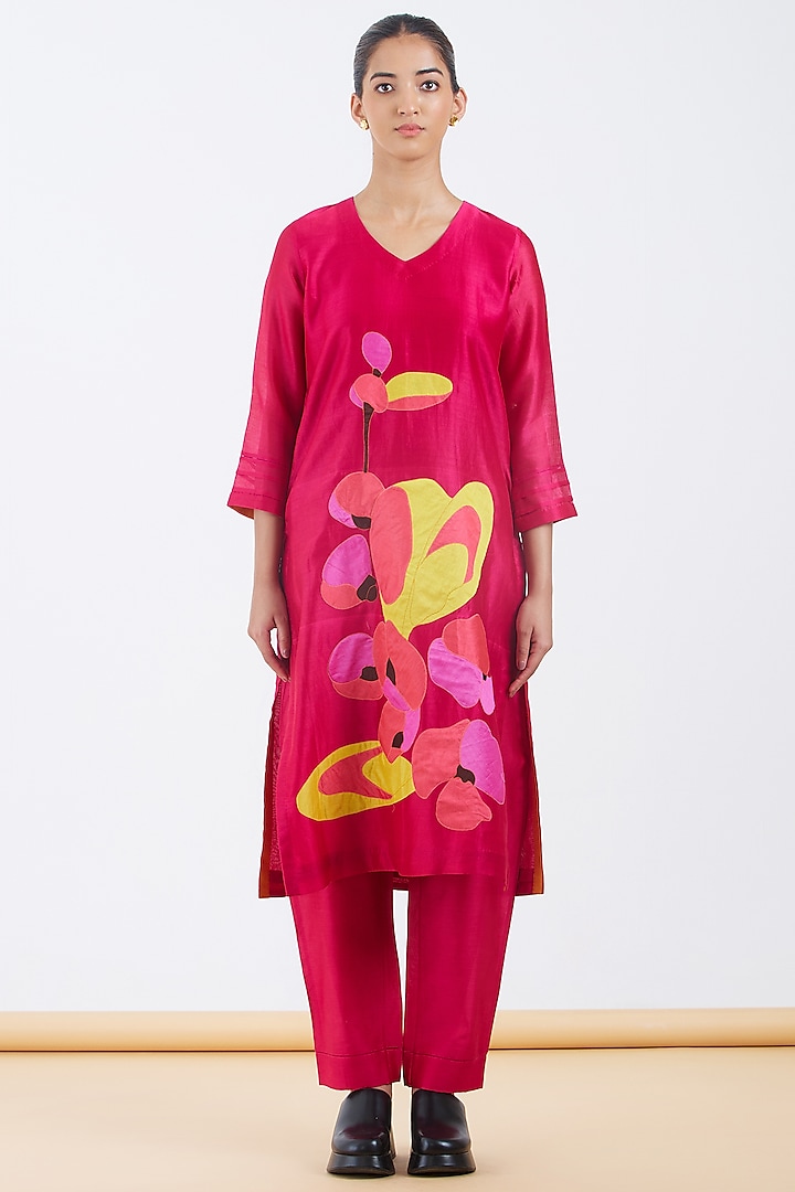 Fuchsia Pink Silk Chanderi Floral Patchwork Kurta Set by Abhjeet Khanna at Pernia's Pop Up Shop