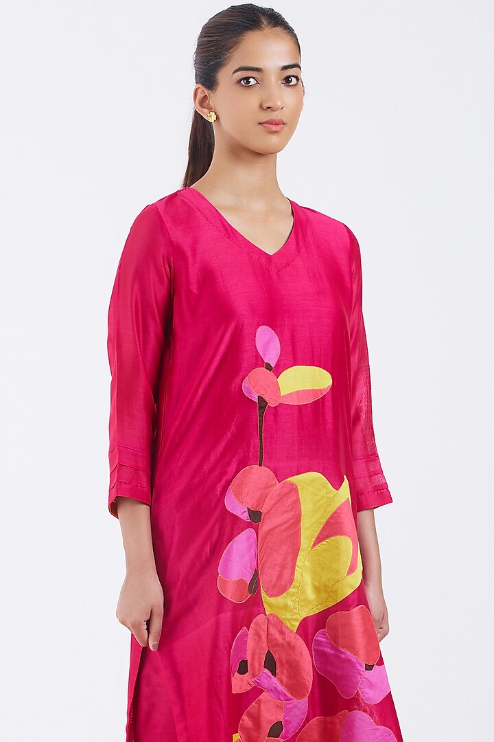Fuchsia Pink Silk Chanderi Floral Patchwork Kurta Set by Abhjeet Khanna at Pernia's Pop Up Shop