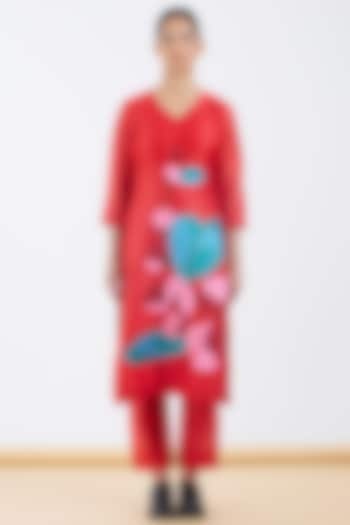 Red Silk Chanderi Floral Patchwork Kurta Set by Abhjeet Khanna at Pernia's Pop Up Shop