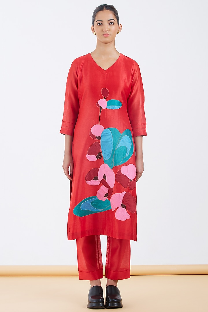 Red Silk Chanderi Floral Patchwork Kurta Set by Abhjeet Khanna at Pernia's Pop Up Shop