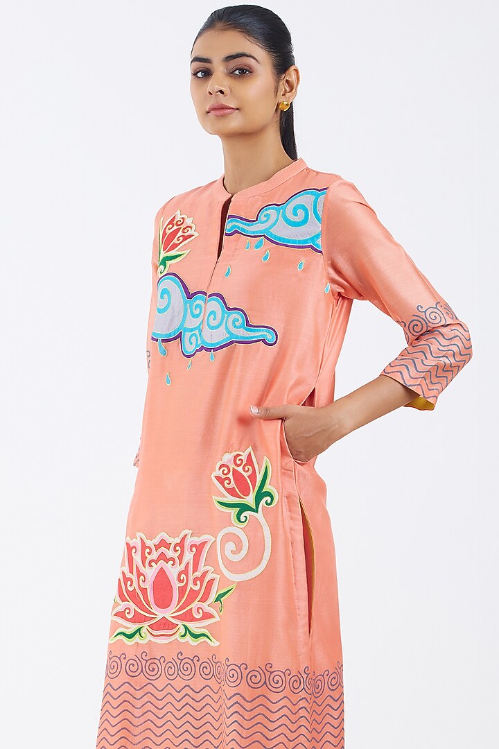 Peach Silk Chanderi Polka Hand Block Printed Kurta Set by Abhjeet Khanna at Pernia's Pop Up Shop