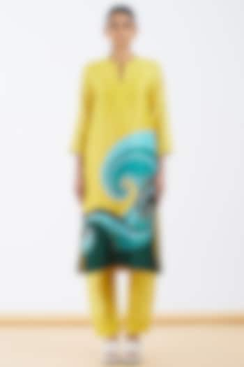 Yellow Silk Chanderi Motif Patchwork Kurta Set by Abhjeet Khanna at Pernia's Pop Up Shop