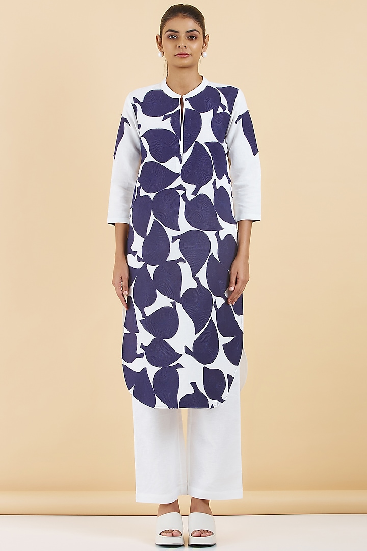 Ivory Cotton Linen Patchwork Kurta Set by Abhjeet Khanna at Pernia's Pop Up Shop