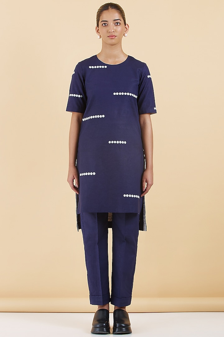 Indigo Blue Cotton Linen Thread Work Kurta Set by Abhjeet Khanna at Pernia's Pop Up Shop