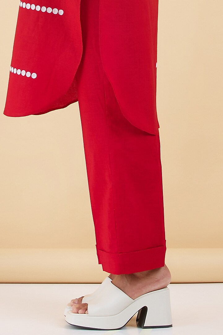 Red Cotton Linen Thread Work Kurta Set by Abhjeet Khanna at Pernia's Pop Up Shop