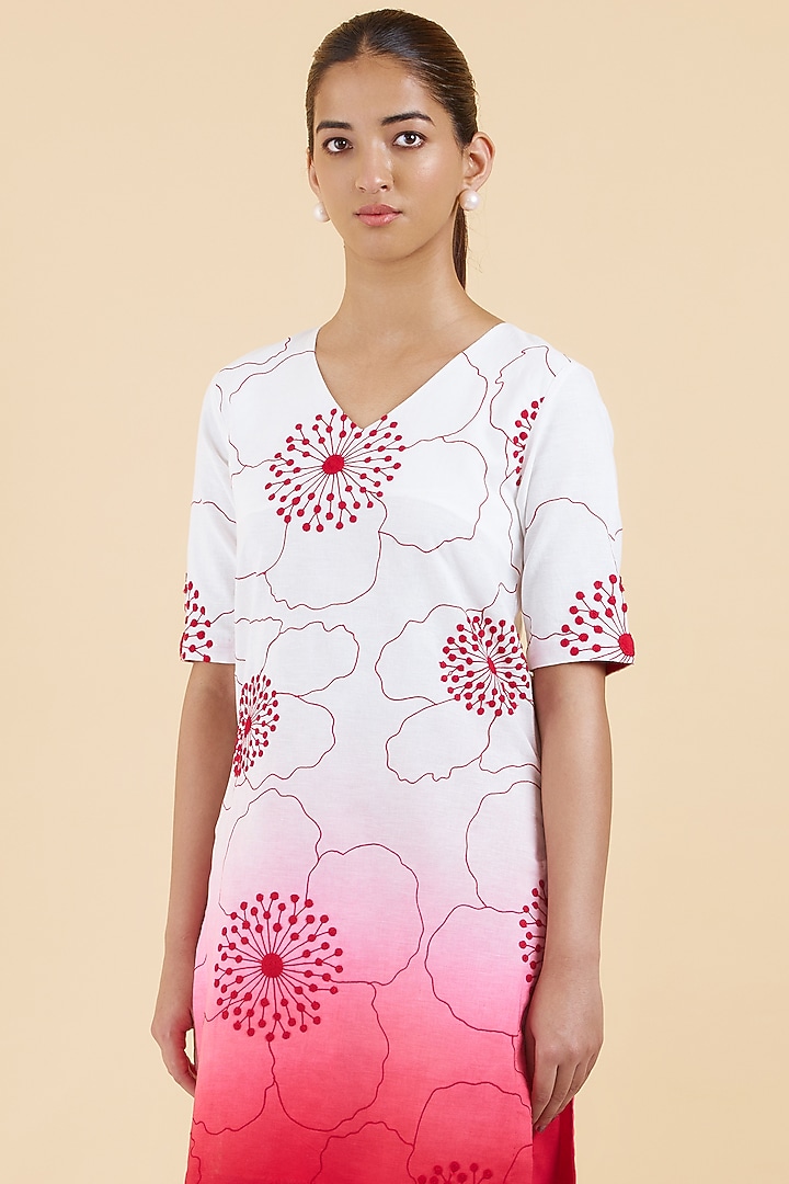 White & Red Cotton Linen Floral Embroidered Kurta Set by Abhjeet Khanna at Pernia's Pop Up Shop