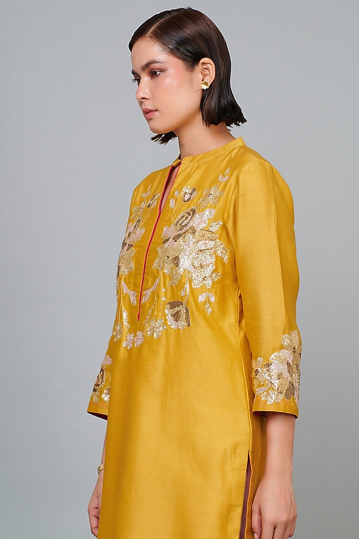 Yellow Silk Chanderi Sequins Floral Hand Embroidered Kurta Set by Abhjeet Khanna at Pernia's Pop Up Shop