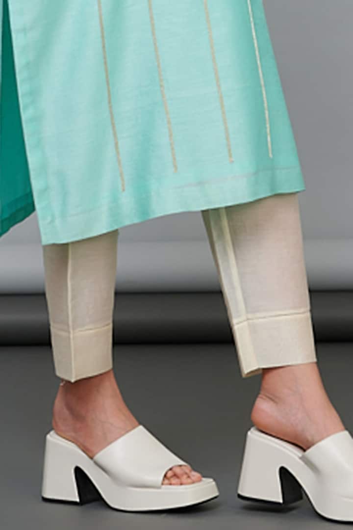 Blue Silk Chanderi Zari Hand Embroidered Kurta Set by Abhjeet Khanna at Pernia's Pop Up Shop