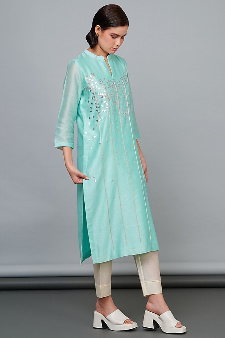 Blue Silk Chanderi Zari Hand Embroidered Kurta Set by Abhjeet Khanna at Pernia's Pop Up Shop