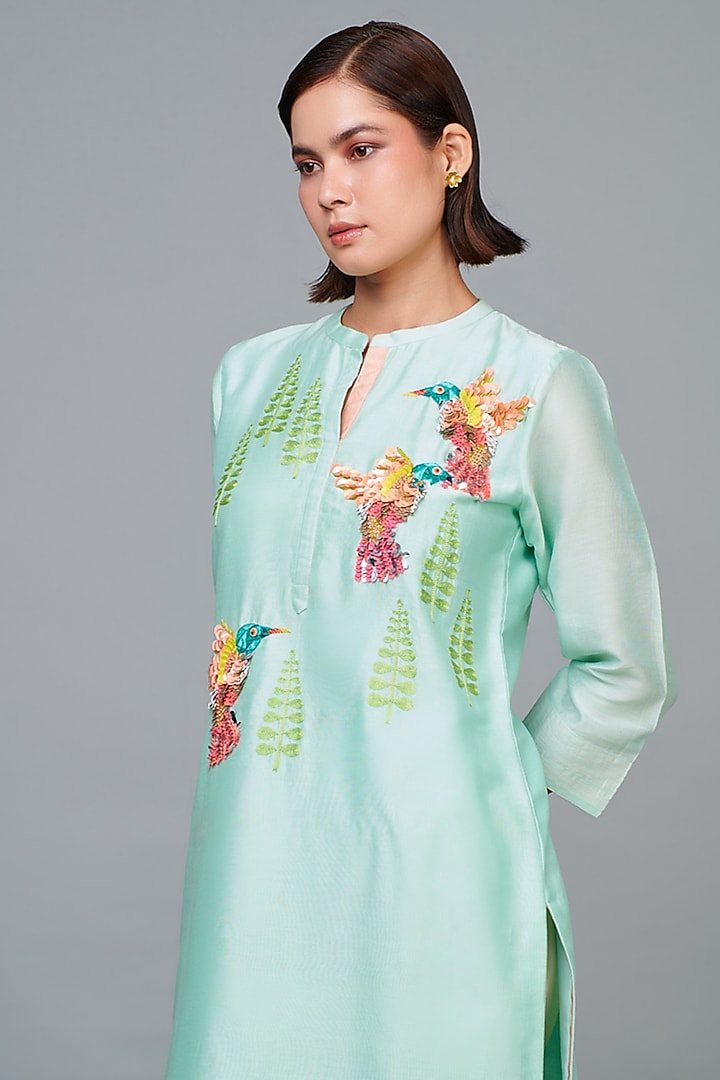 Blue Silk Chanderi Bird Motif Hand Embroidered Kurta Set by Abhjeet Khanna at Pernia's Pop Up Shop
