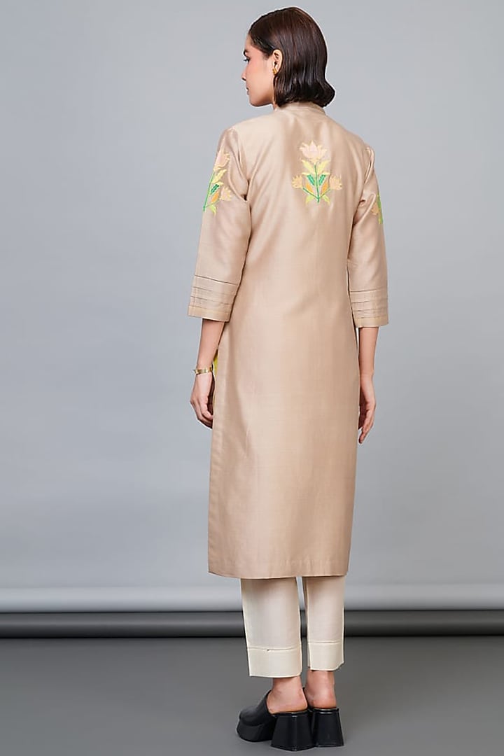 Beige Silk Chanderi Floral Patchwork Kurta Set by Abhjeet Khanna at Pernia's Pop Up Shop