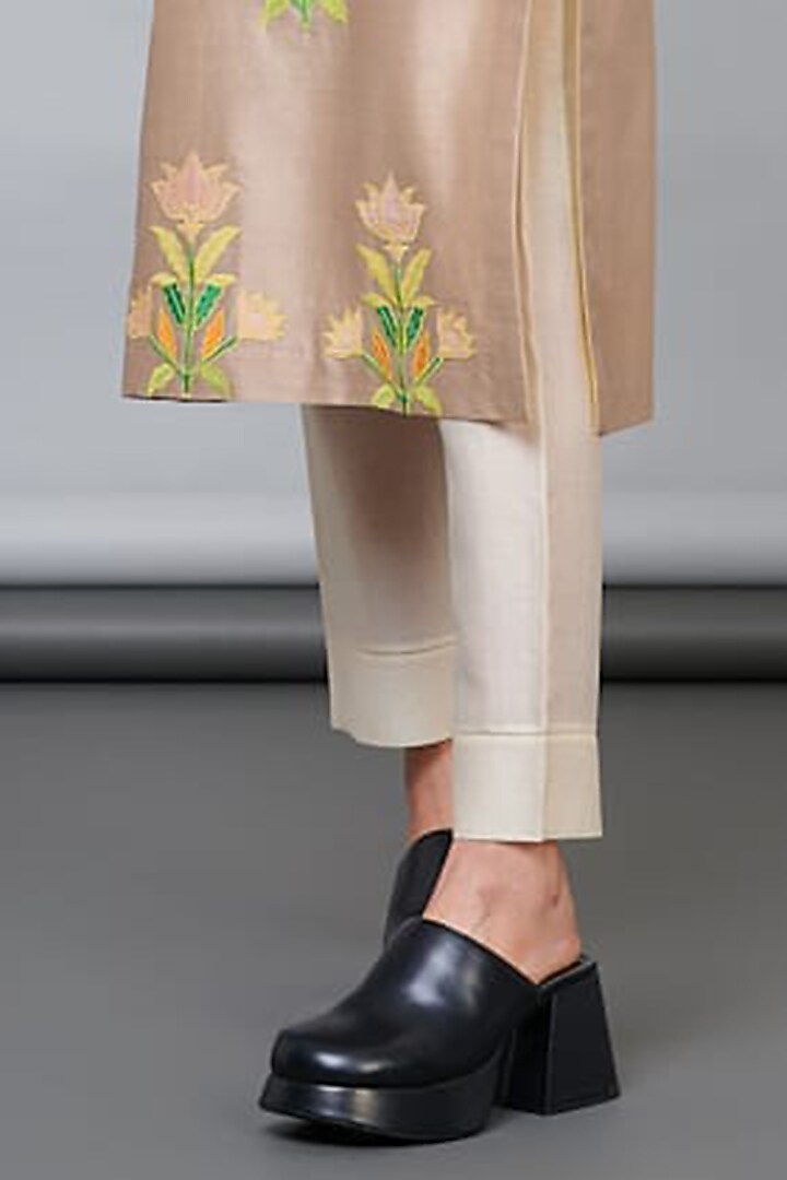 Beige Silk Chanderi Floral Patchwork Kurta Set by Abhjeet Khanna at Pernia's Pop Up Shop