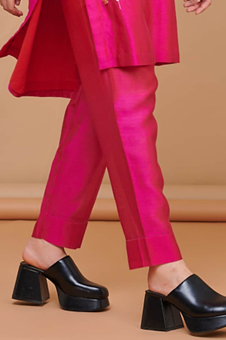 Red & Fuchsia Ombre Silk Chanderi Sequins Embroidered Short Kurta Set by Abhjeet Khanna at Pernia's Pop Up Shop