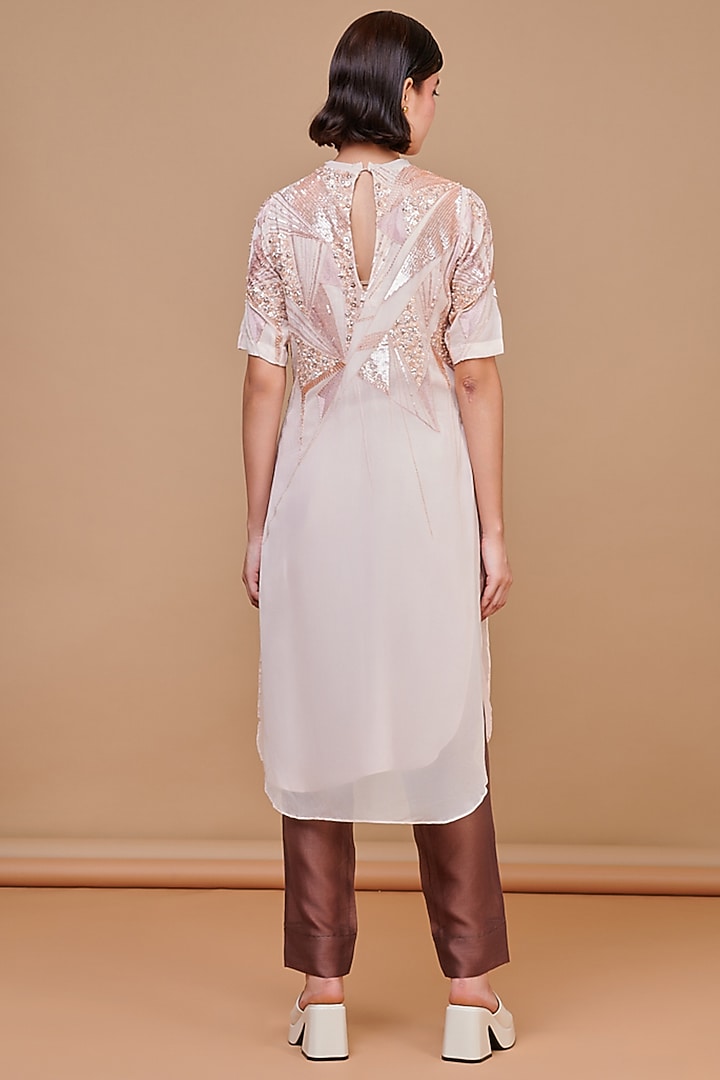 Pink Viscose Georgette Hand Embroidered Kurta Set by Abhjeet Khanna at Pernia's Pop Up Shop