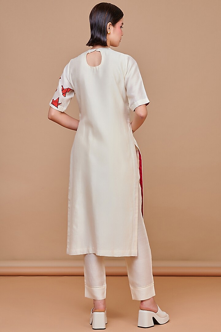 Ivory Chanderi Bird Motif Hand Embroidered Striped Kurta Set by Abhjeet Khanna at Pernia's Pop Up Shop