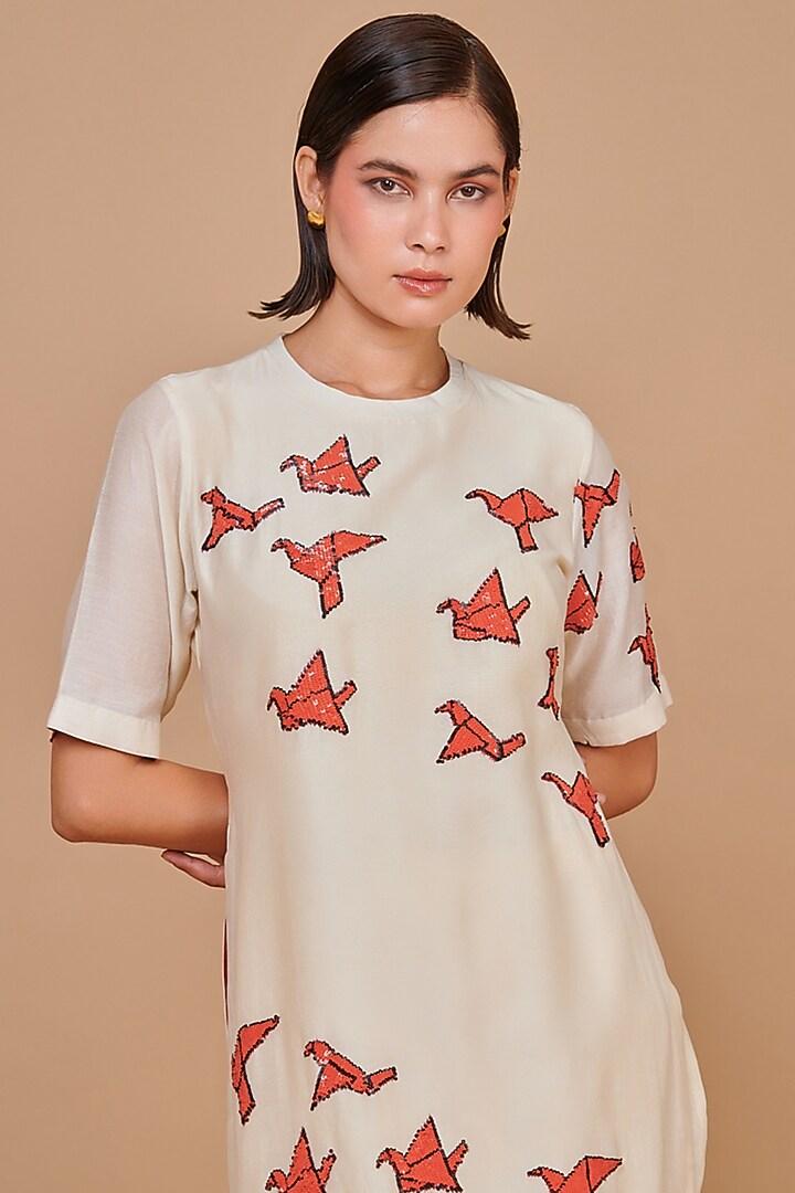 Ivory Chanderi Bird Motif Hand Embroidered Striped Kurta Set by Abhjeet Khanna at Pernia's Pop Up Shop