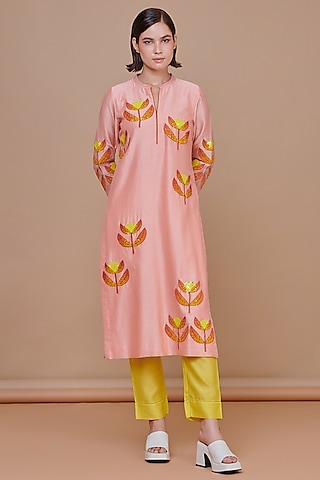 Pink Silk Chanderi Floral Sequins Embroidered Kurta Set by Abhjeet Khanna