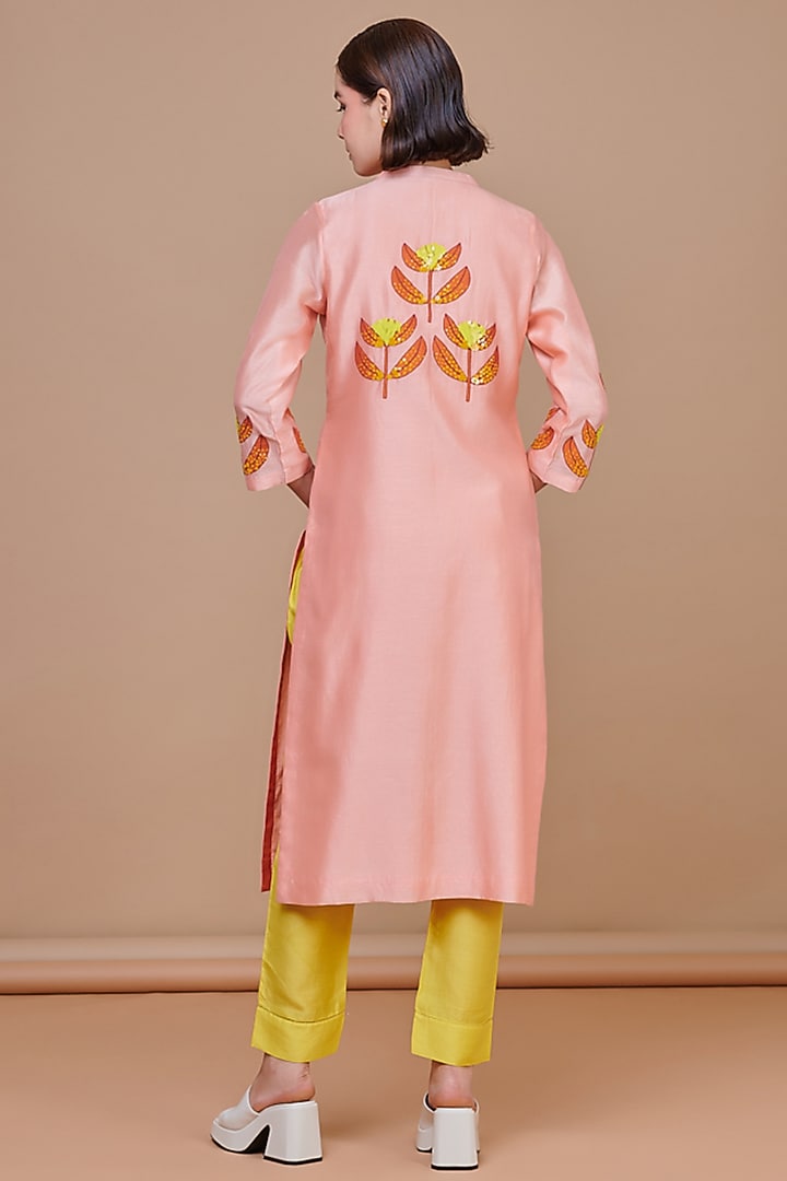 Pink Silk Chanderi Floral Sequins Embroidered Kurta Set by Abhjeet Khanna at Pernia's Pop Up Shop