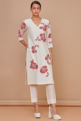 Ivory Silk Chanderi Floral Patchwork Kurta Set by Abhjeet Khanna