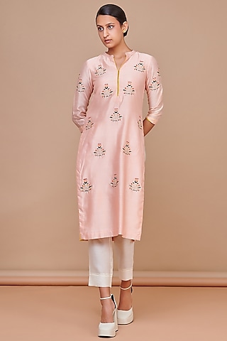 Pink Silk Chanderi Floral Handwork Kurta Set by Abhjeet Khanna