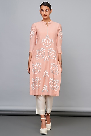 Light Pink Silk Chanderi Thread Work Kurta Set by Abhjeet Khanna