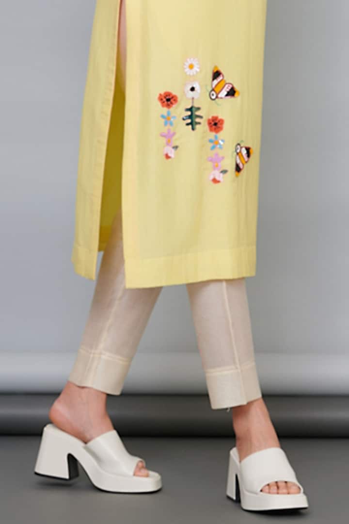 Light Yellow Silk Chanderi Handwork Kurta Set by Abhjeet Khanna at Pernia's Pop Up Shop