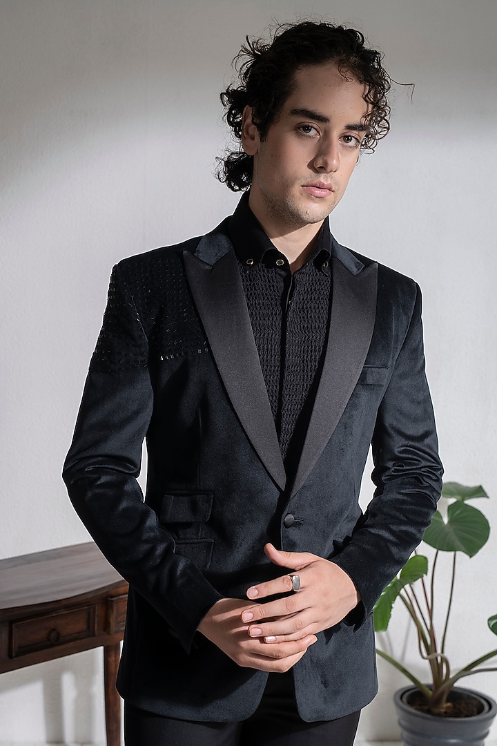 Black Velvet Beads Hand Embroidered Jacket Set by Abkasa at Pernia's Pop Up Shop