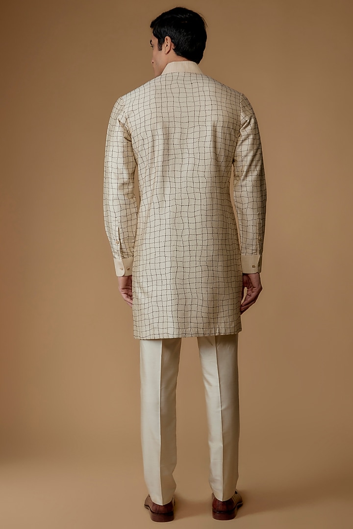 Cream Katan Silk Thread Embroidered Kurta Set by Abkasa at Pernia's Pop Up Shop